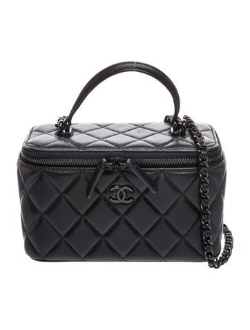 Small So Black Top Handle Vanity Case w/ Chain