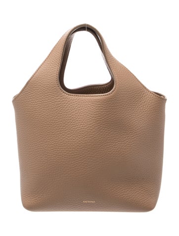 Cuyana Leather Tote