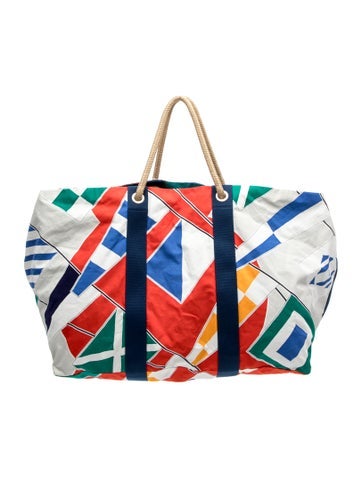 Drapeaux Au Vent Travel Bag