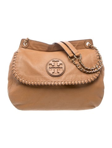 Signature Shoulder Bag
