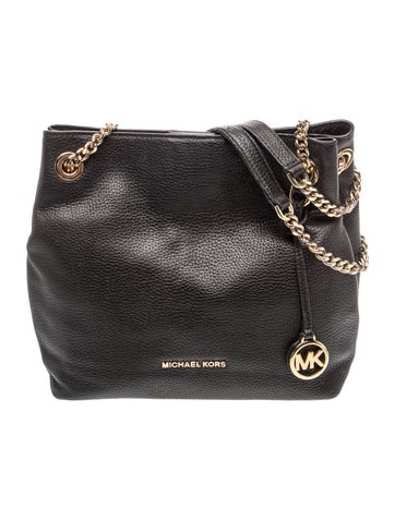 Signature Shoulder Bag Medium