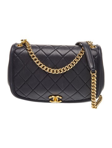 Underline Flap Bag
