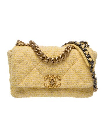 Medium Tweed 19 Flap Bag