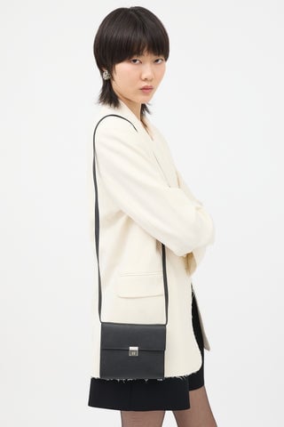 2018 Noir Epsom Clic 16 Wallet On Strap Bag