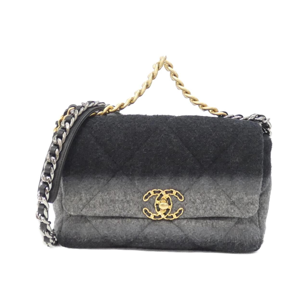 Chanel Chanel 19 Line AS1160 Shoulder Bag
