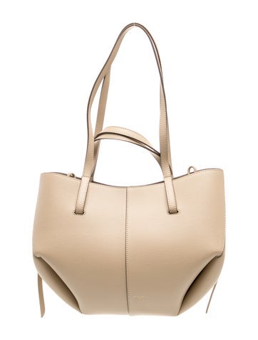 Leather Cyme