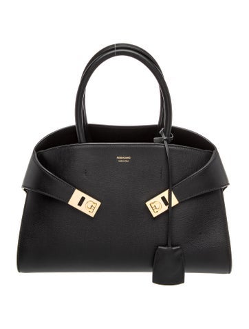 Leather Hug Medium