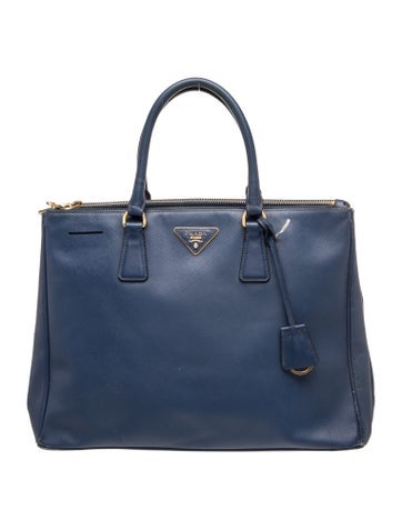 Saffiano Leather Galleria Double Zip Large