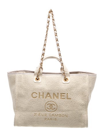 Medium Boucle Deauville Tote Bag