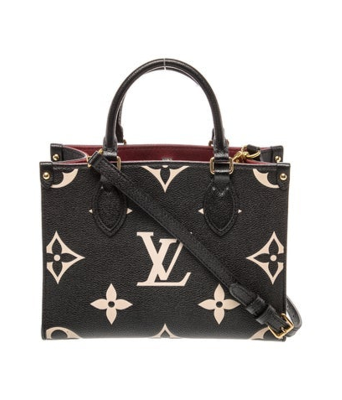 Louis Vuitton Vuitton Monogram Giant Onthego Pm