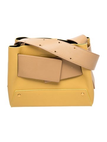 Yuzefi Leather Shoulder Bag