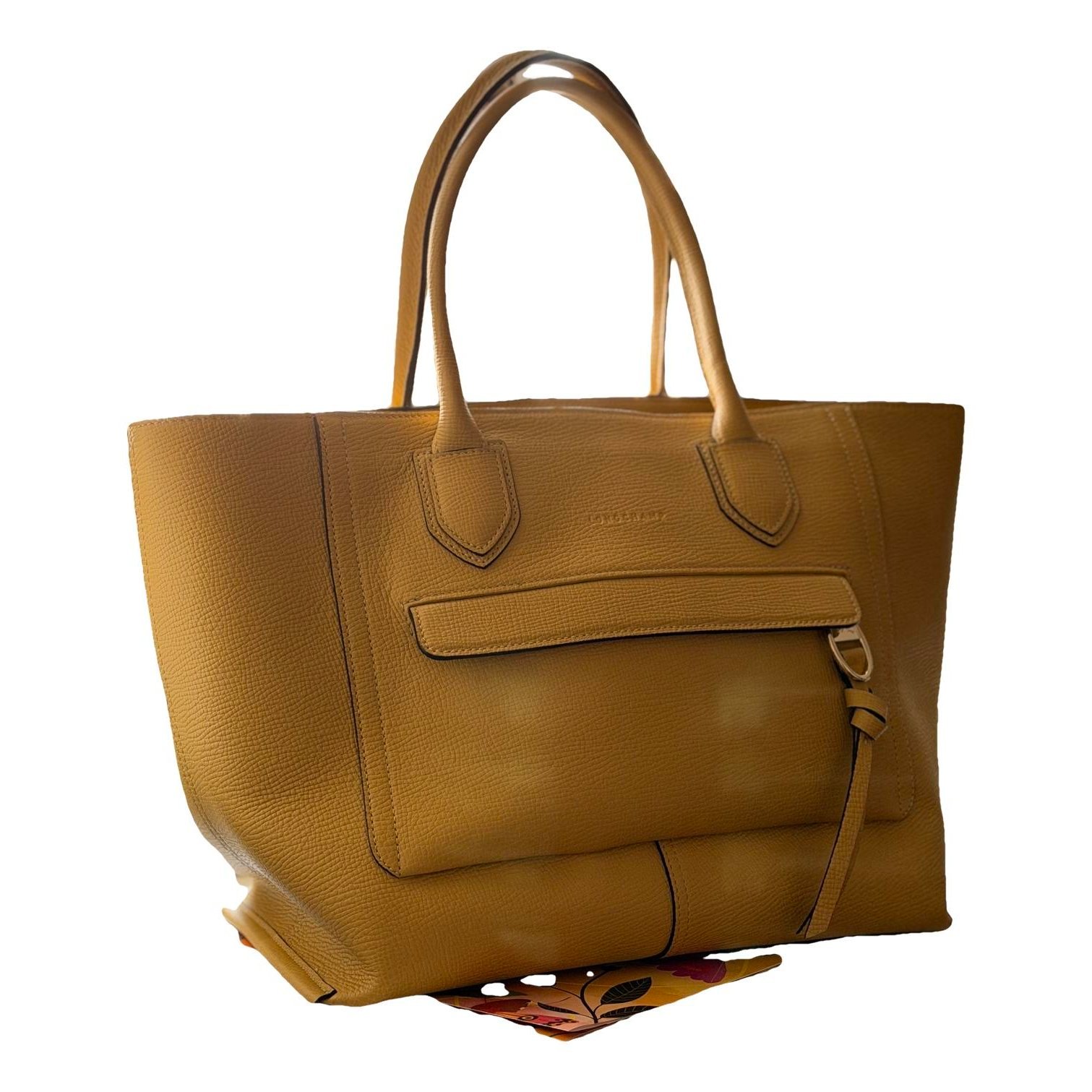 Leather tote