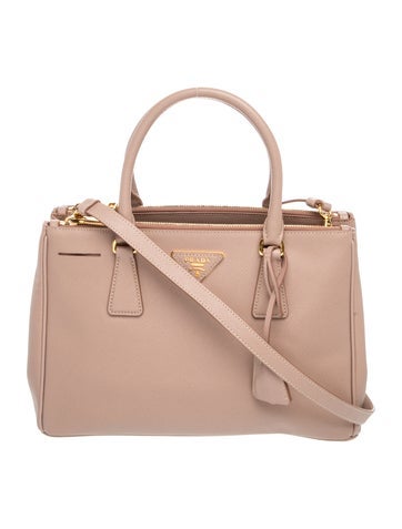 Saffiano Leather Galleria Double Zip Medium