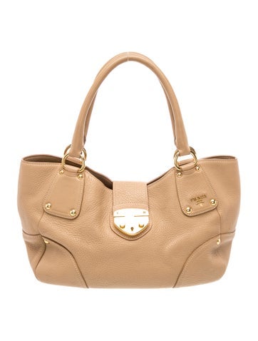 Vitello Daino Leather Top Handle Bag