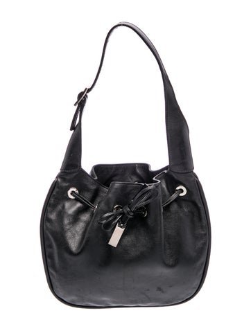 GG Canvas Shoulder Bag