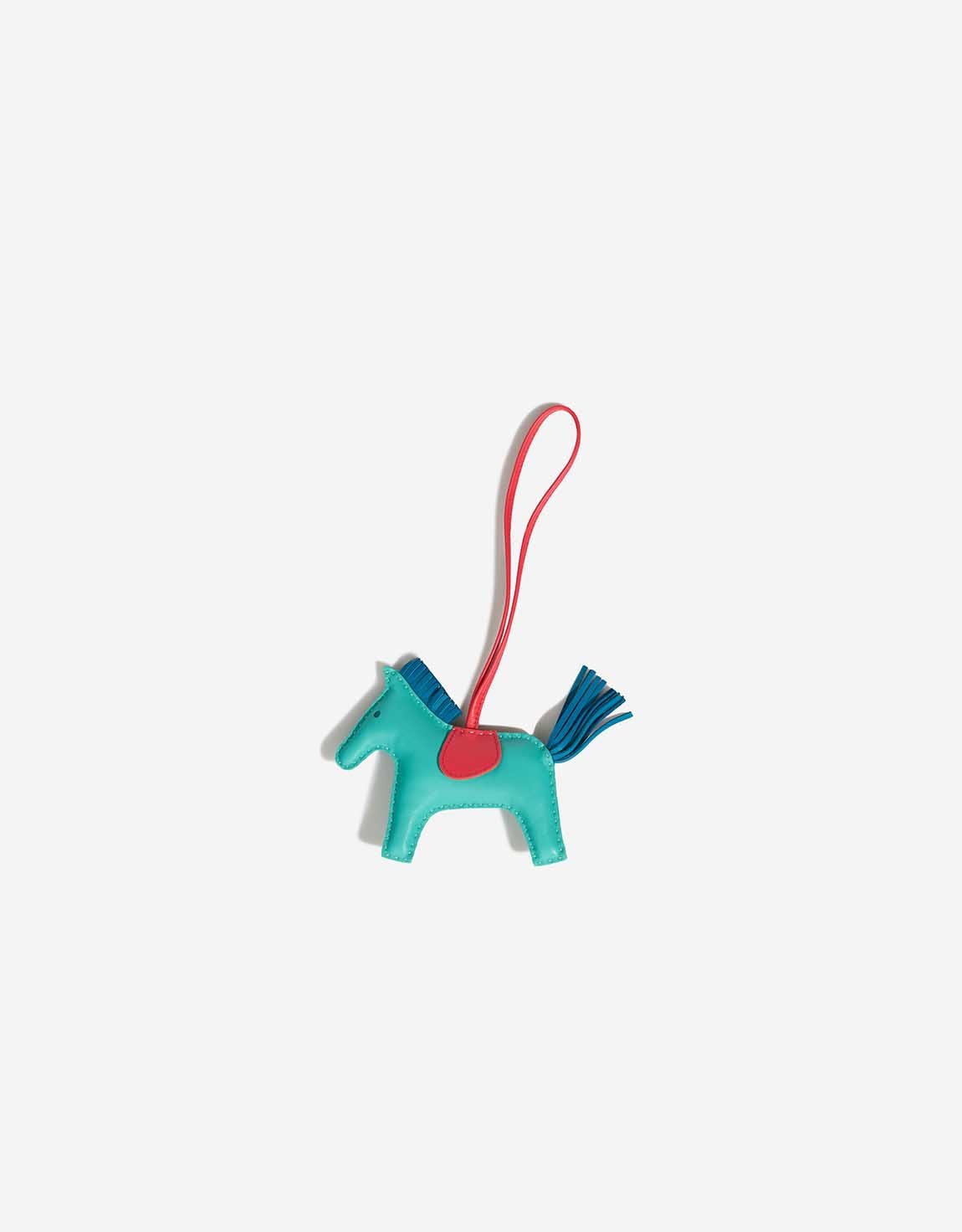 Hermes 
		Rodeo MM Milo Lamb Bleu Aztèque / Bleu Izmir / Rouge Vermillon    