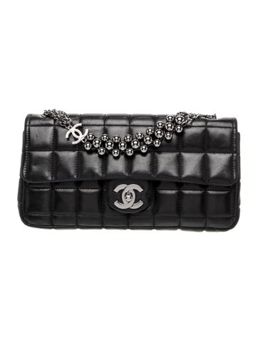 Square Quilt E/W Flap Bag
