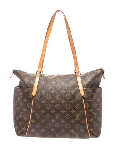 LV Monogram Totally MM