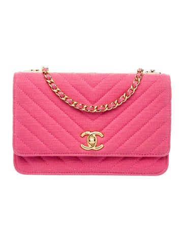 Jersey Chevron Trendy CC Wallet On Chain