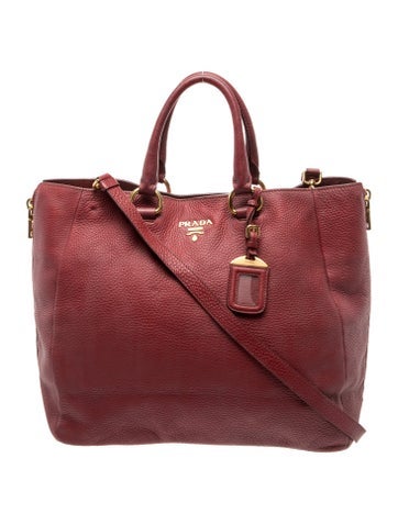 Vitello Daino Leather Bucket Bag