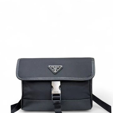 Saffiano Lux Leather Re-Nylon Medium