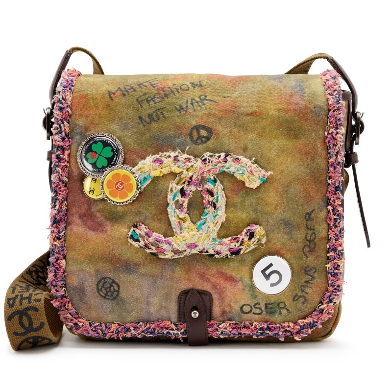 Multicolor Graffiti Tweed & Khaki Toile On The Pavement Small Messenger Bag Ruthenium Hardware, 2015
