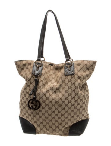 GG Canvas Shoulder Bag