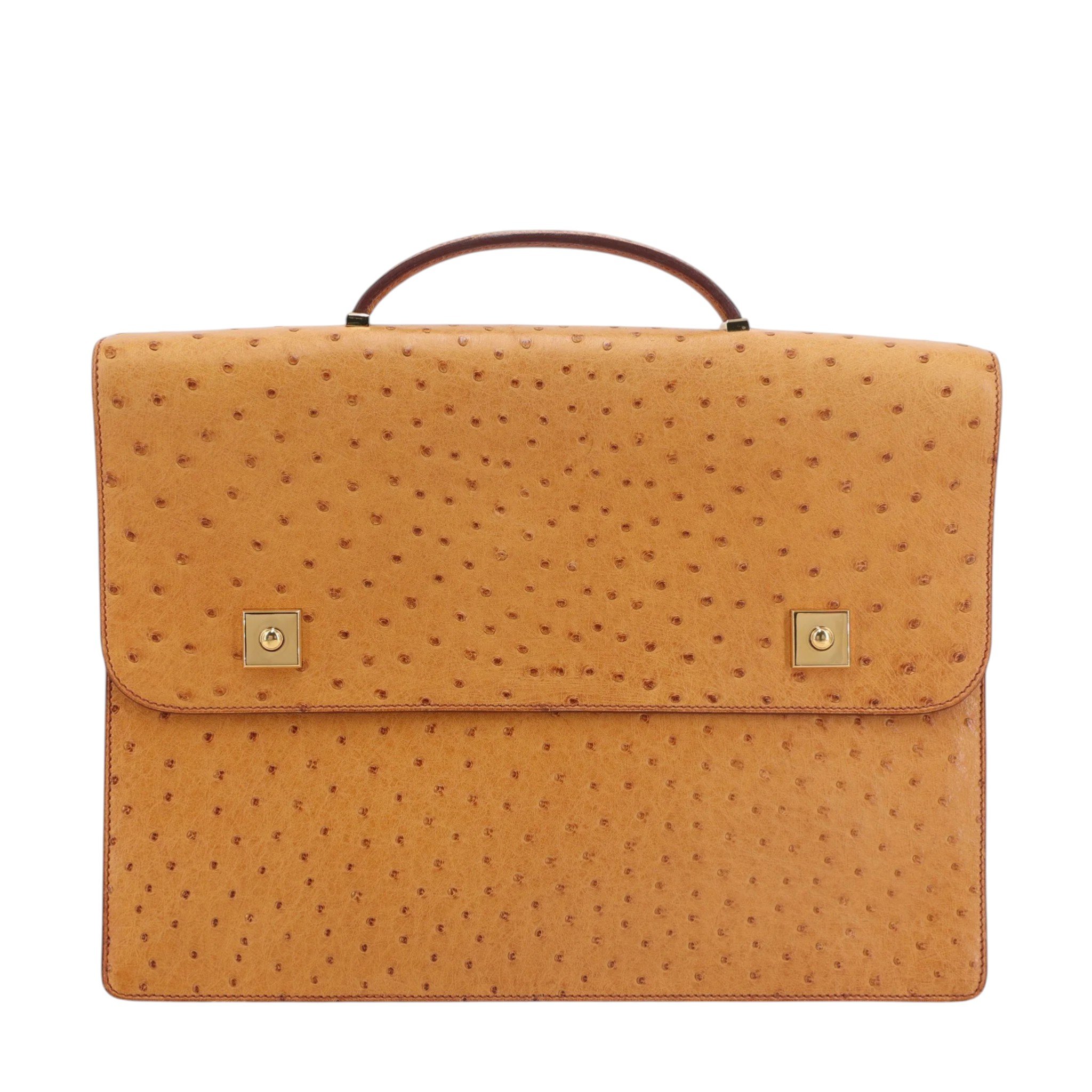 Very Good ( Rank A) HERMÈS Danube 38 Briefcase Natural Sable (21) Ostrich Gold hardware Circle Y (1995)