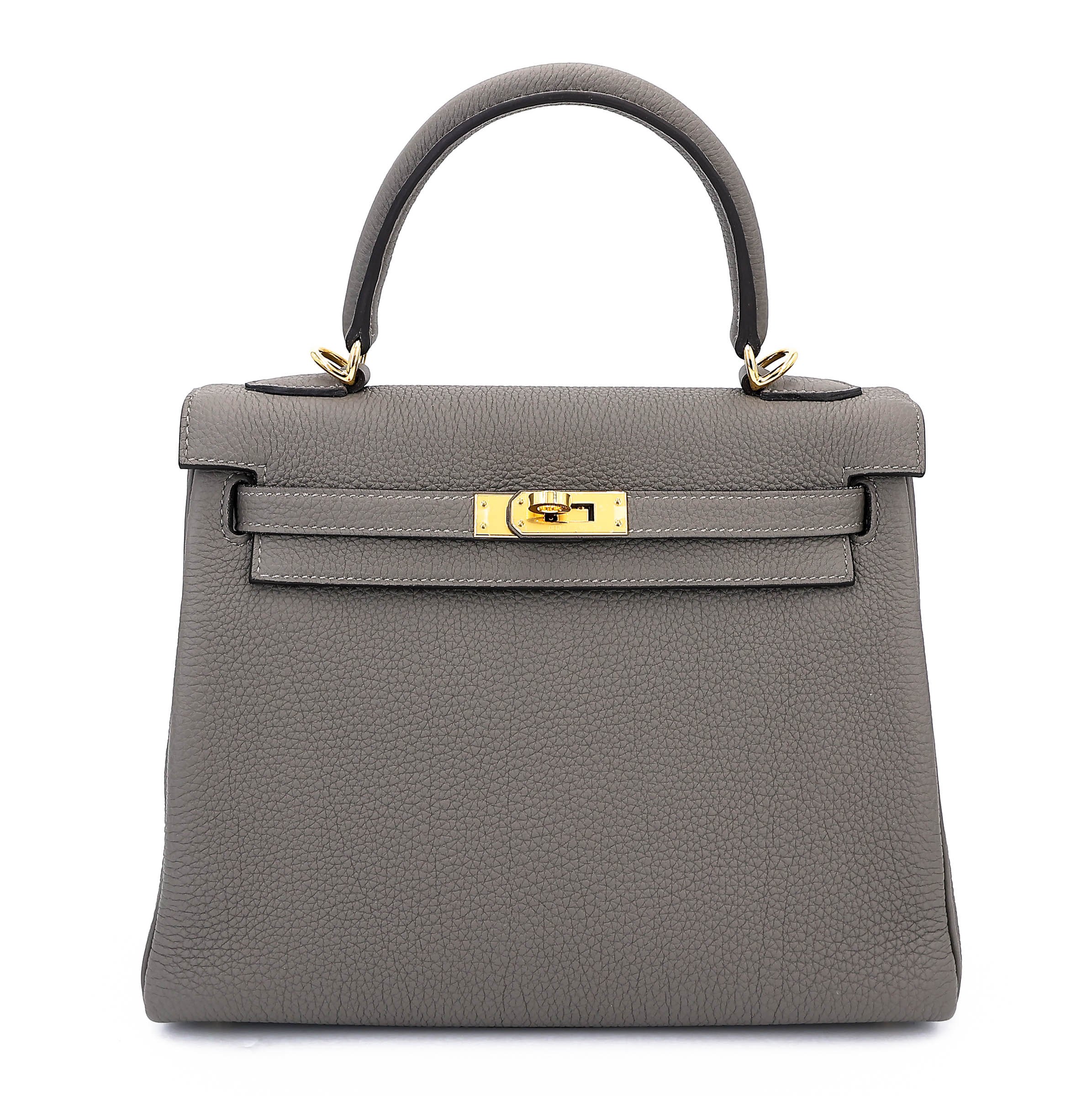 Hermes Excellent ( Rank SA ) HERMÈS Kelly 25 Gris Meyer (0L) Togo Gold hardware B (2023)