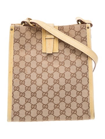 GG Canvas Shoulder Bag