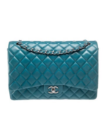 Classic Maxi Double Flap Bag