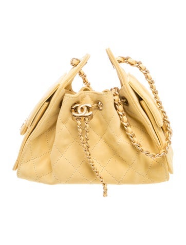 2026 Quilted Caviar Mini 25 Hobo
