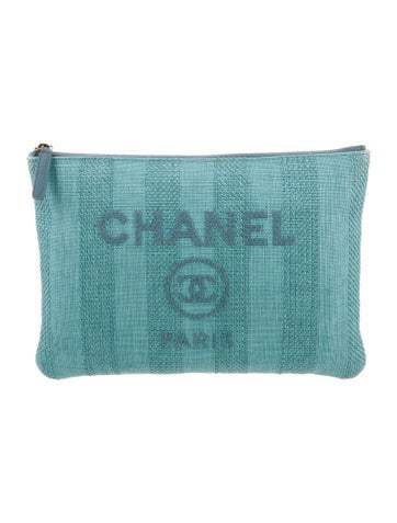 Chanel Medium Deauville O-Case