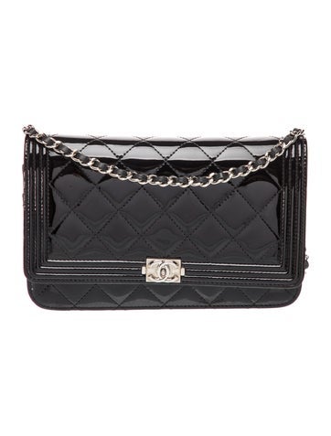 Boy Wallet On Chain