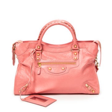 Leather Giant 12 City