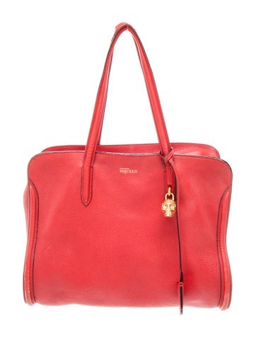 Skull Shoulder Bag