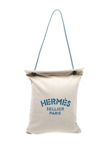 Hermes Toile Aline Grooming Bag