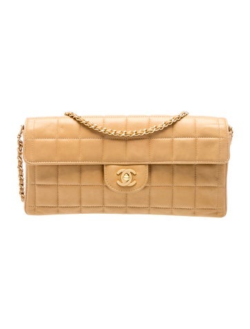 Square Quilt E/W Flap Bag