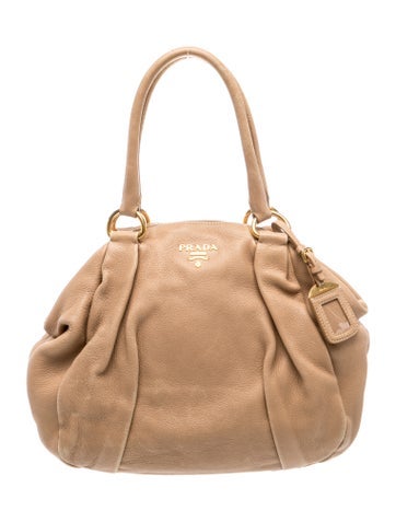Vitello Daino Leather Shoulder Bag