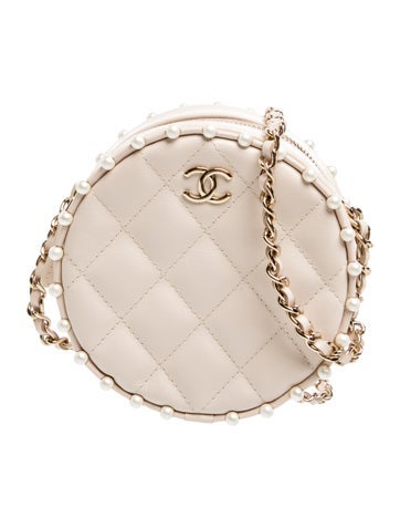 2020 Pearl Round Clutch w/ Chain