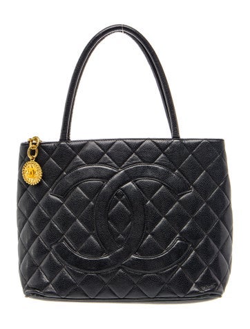 Quilted Medallion Tote