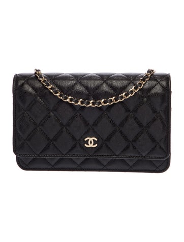 Classic Quilted Wallet On Chain