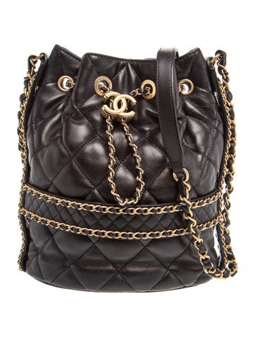 Quilted Chain Around Bucket Bag
