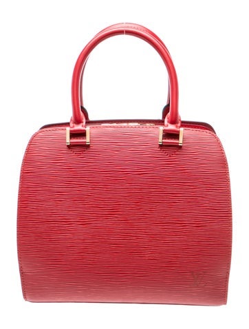 Epi Leather Pont Neuf PM