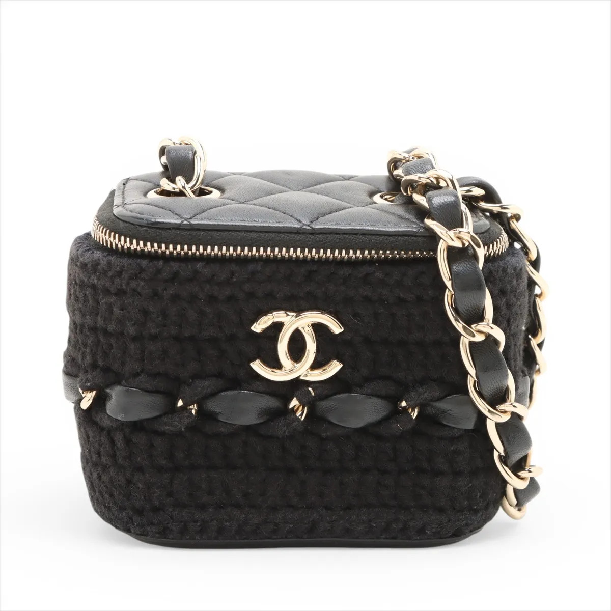 Chanel Matelasse Crochet x lambskin Chain Shoulder Bag Vanity Black Gold Metal F