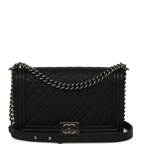 Pre-owned Chanel Medium Boy Bag Black Caviar Ruthenium Hardware