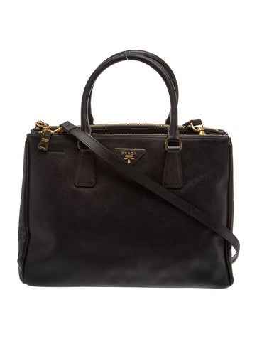 Saffiano Leather Galleria Double Zip Medium