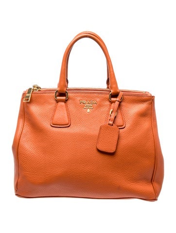 Vitello Daino Leather Galleria Double Zip