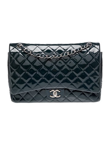 Classic Maxi Double Flap Bag