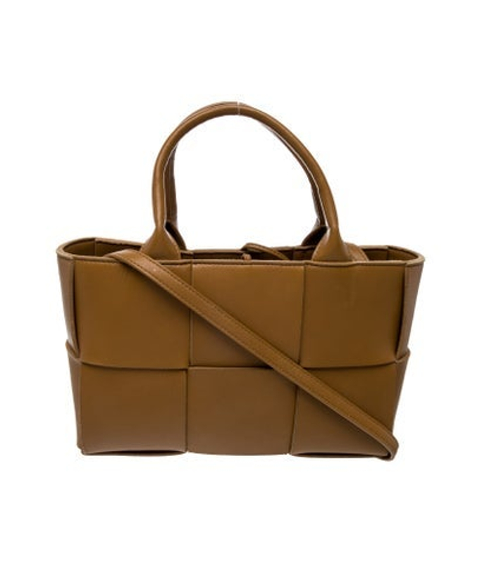 Bottega Veneta Veneta Intrecciato Arco Mini